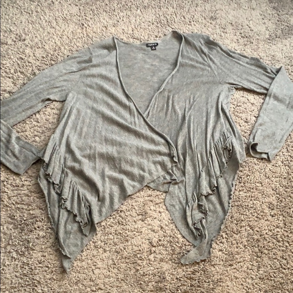 Crop top ruffle cardigan